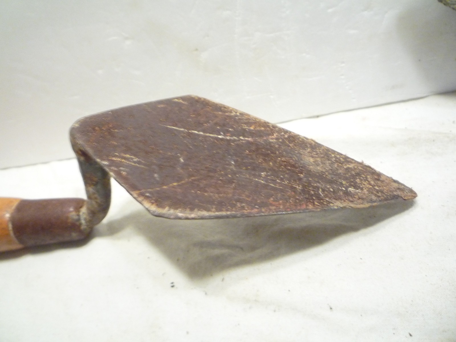 Lot Of 3 Vintage Concrete Cement Hand Mason Trowels Plus Vintage Putty Knife