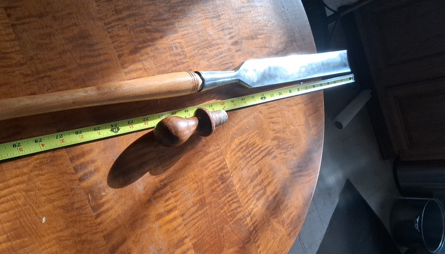 Restored D.R.Barton 2″ #106 Millwright’s chisel convertable