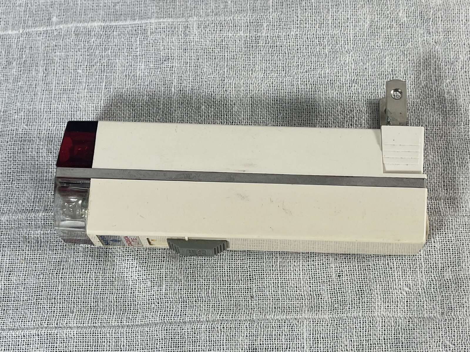 Sanyo Cadnica Lite NL5100 Vintage 1960s Rechargeable Flashlight Twin Bulb