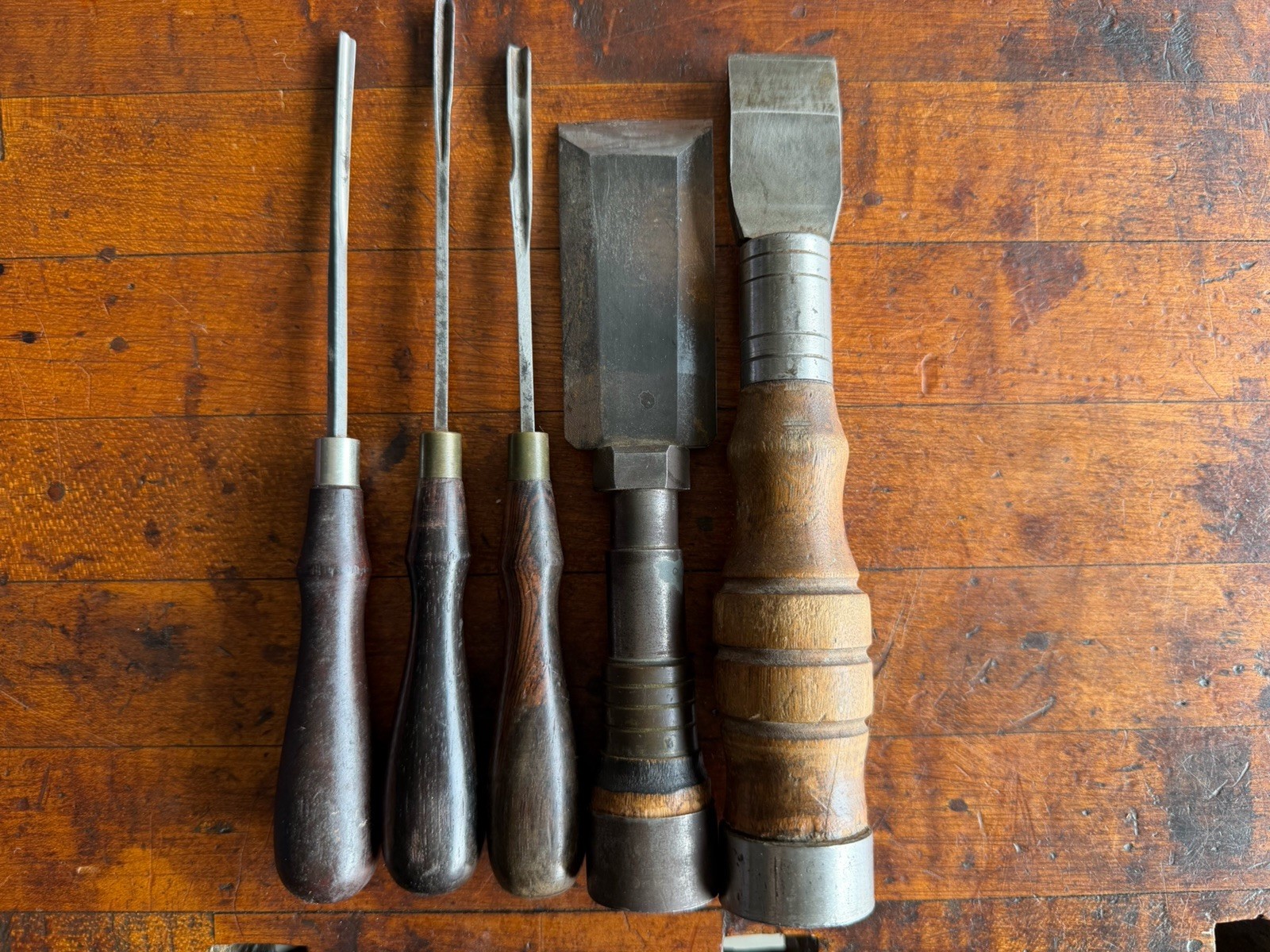 LOT of 29 Antique Carpenter Woodworking Chisels USA Some w/Custom Handles