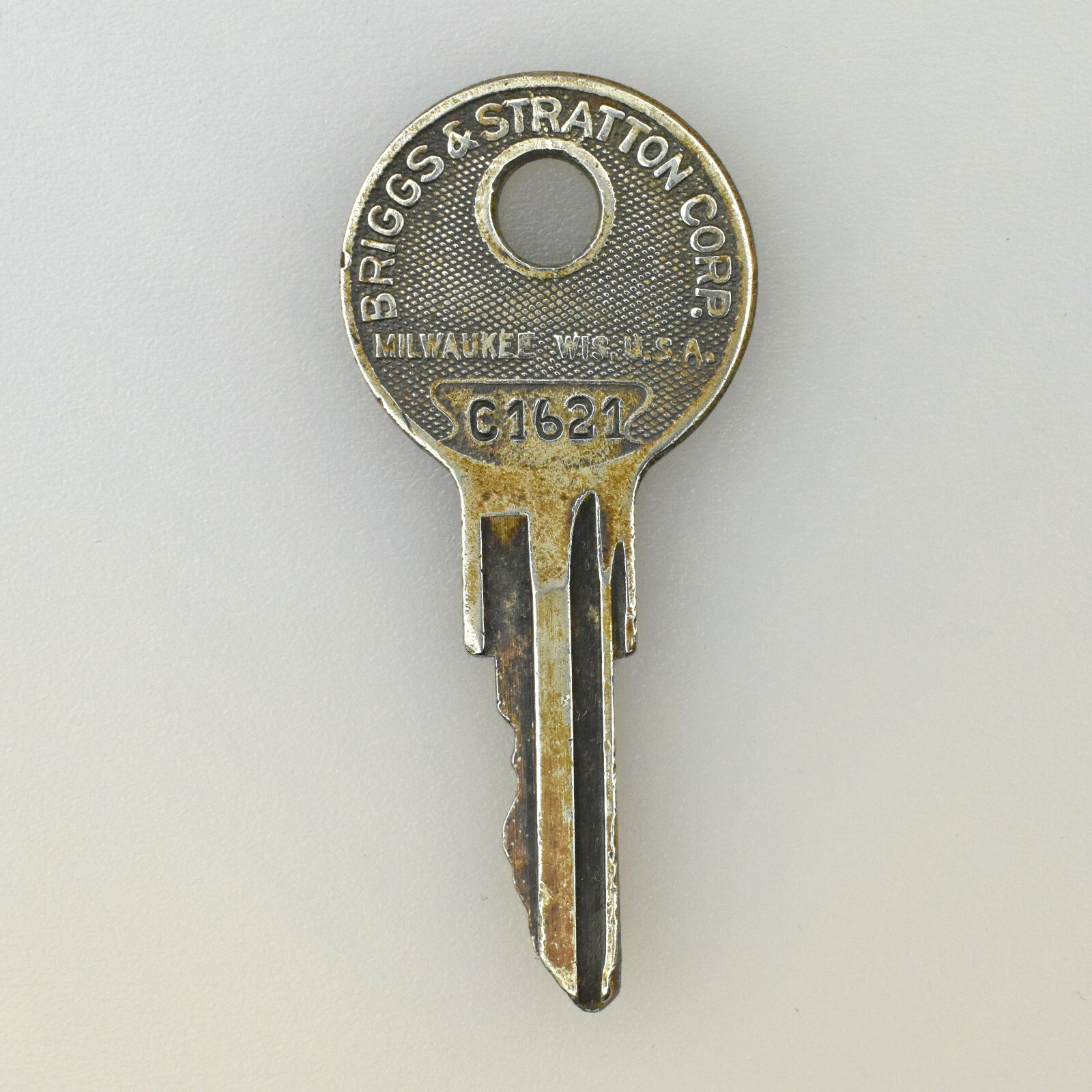Vintage OEM Briggs & Stratton Engine Ignition Key C1621 ORIGINAL BASCO