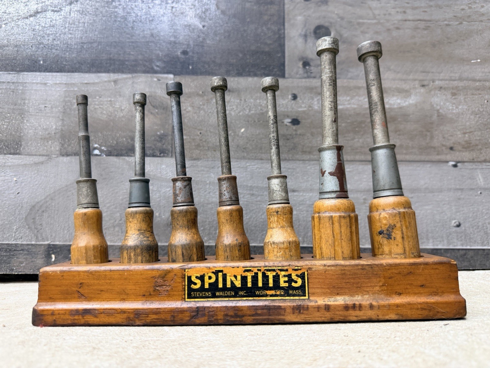 1940 Antique Wood Nut Driver Tool Set Walden Worcester SPINTITES Counter Display