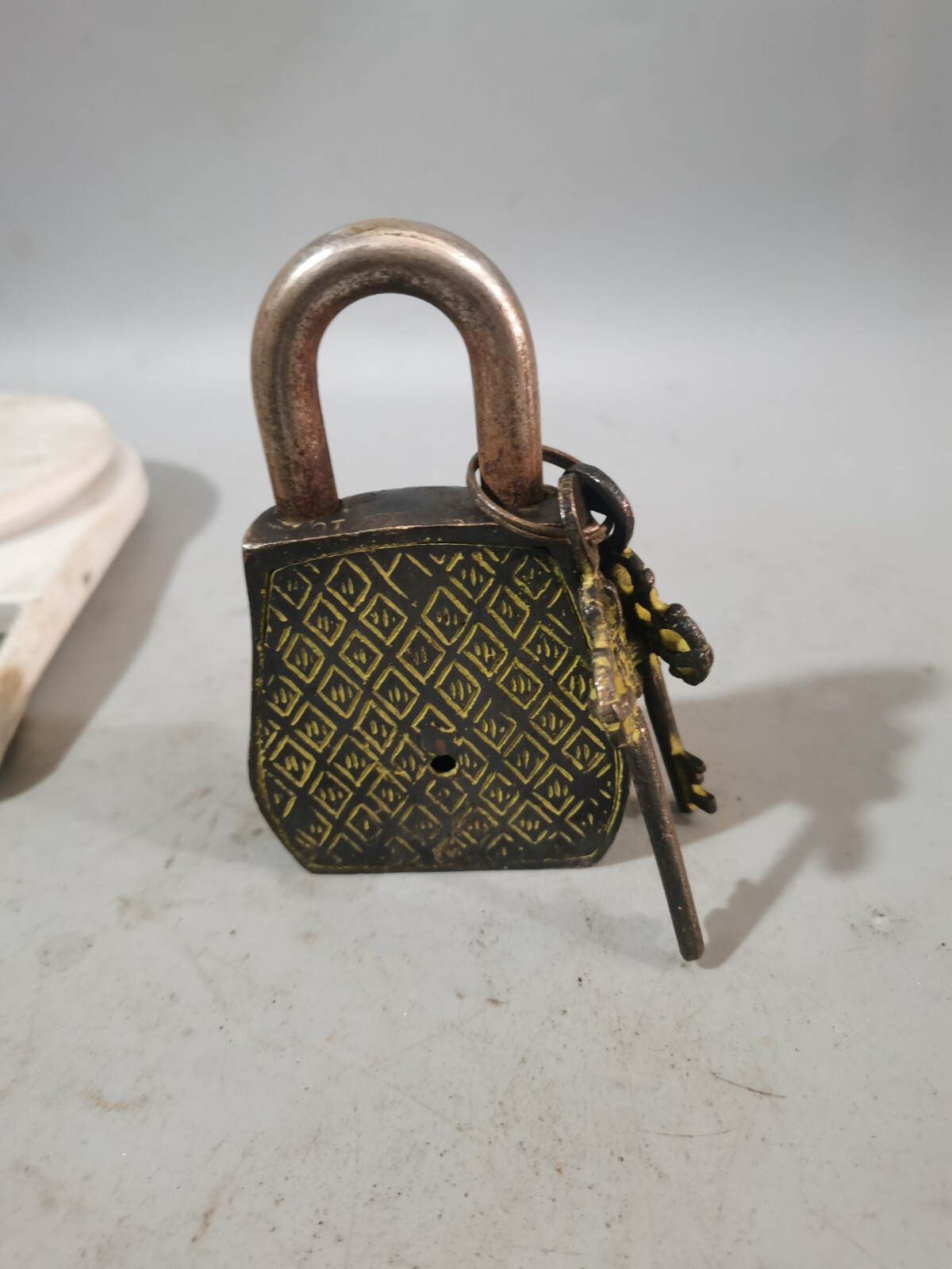 5″ Collect Old Style bronze copper carved Owl statue padlock lock and key