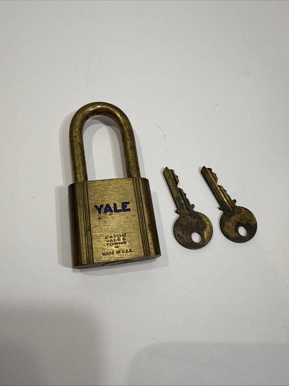 Vintage Yale Towne Solid Brass Padlock Lock with 2 Keys Made in USA Blue Logo