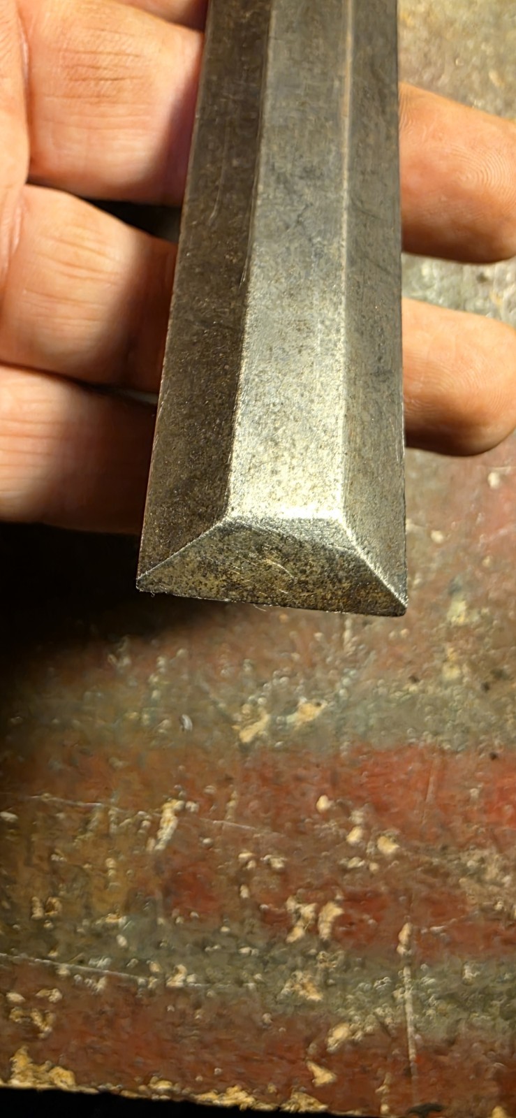 Buck Brothers Beveled Edge Socket Chisel 1″