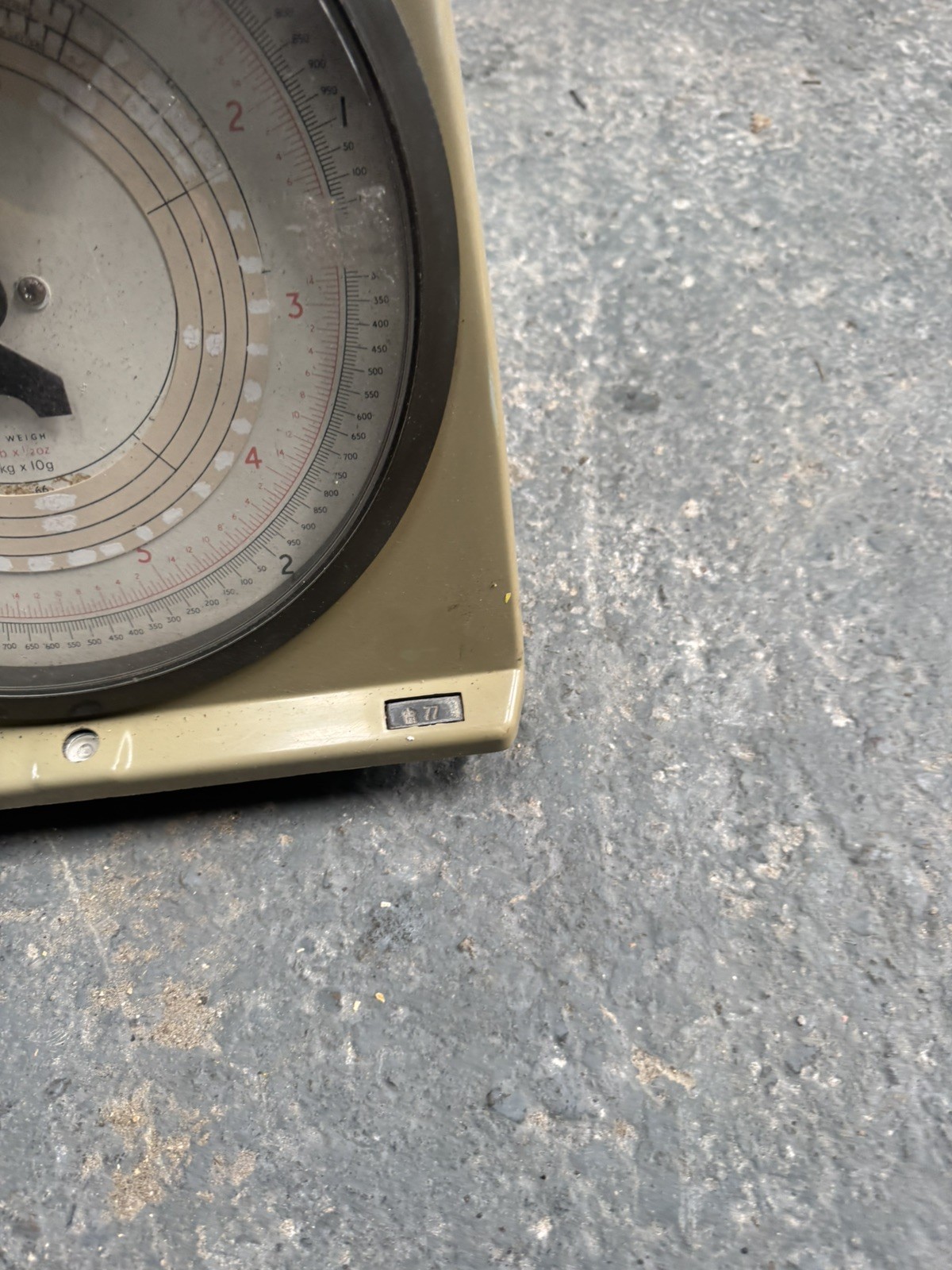 Vintage Salter Model 77 Office Postal Weighing Scales ip to 5kg