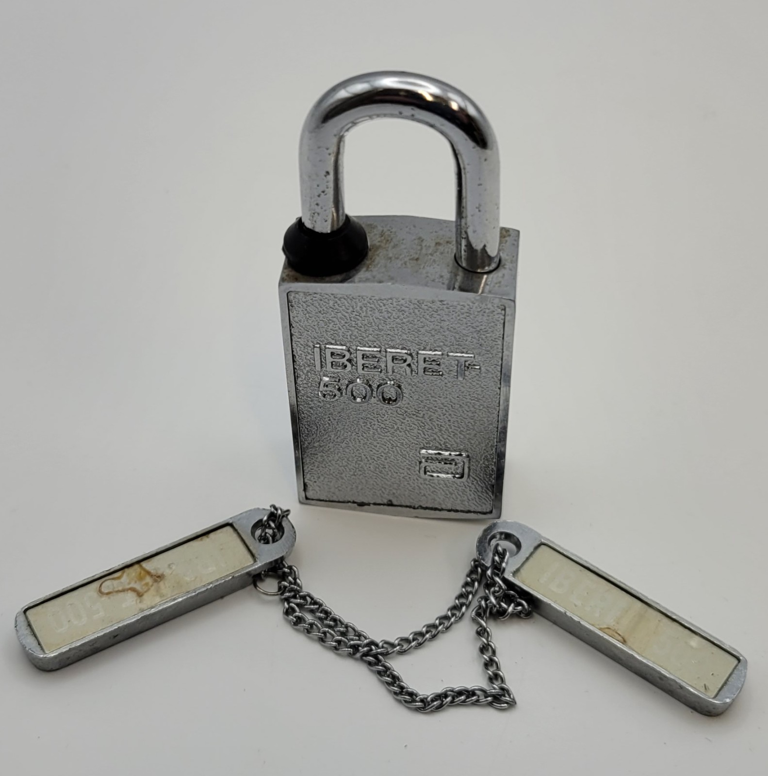 Vintage Abbott Iberet Folic 500 Magnetic Padlock With 2 Keys & Chain Works Great