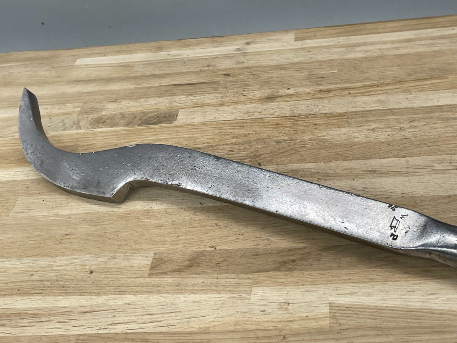 Vintage Large WARD W&P 1/2″ Socketed Swan Neck Lock Mortise Chisel Old Tool