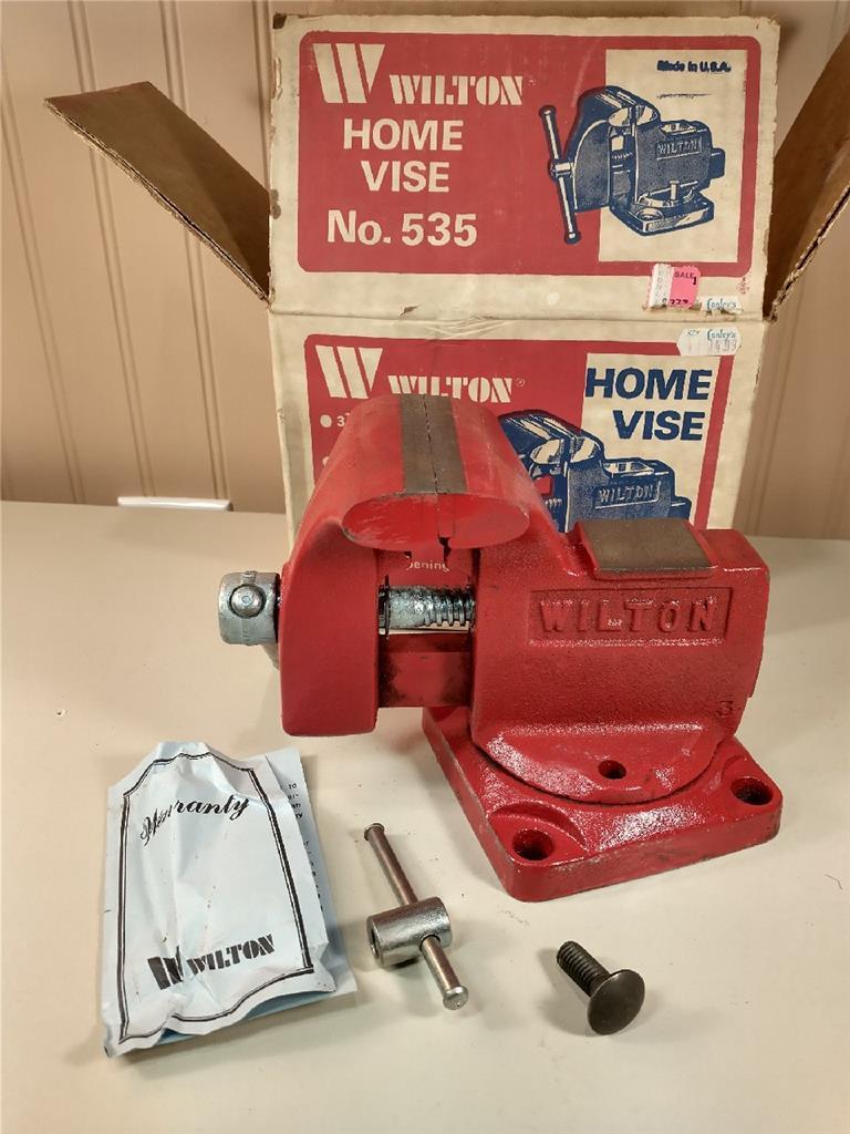 VINTAGE WILTON HOME VISE No. 535 in original box 3″, swivel, anvil, pipe clamp