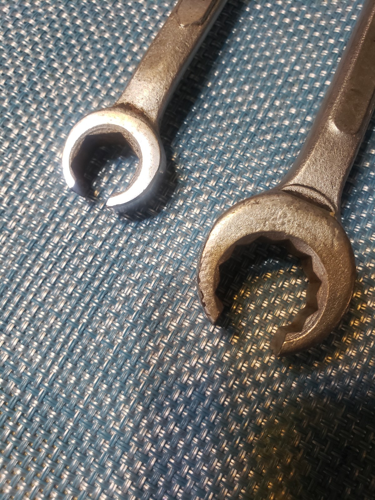 OWATONNA tool co [Cs 1618 & Cs 2022] 1/2″-9/16″ 5/8″ – 11/16″ Inline wrenches