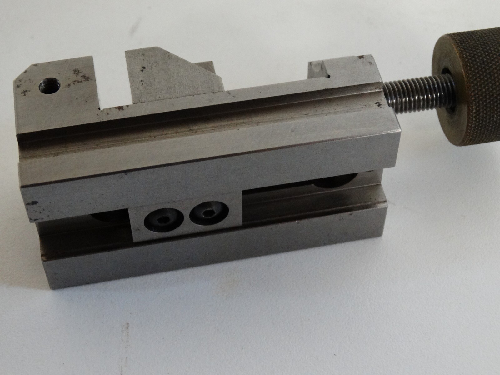 toolmaker made machinist grinding screw vise 3 x 1 5/16 x 1 7/16 opens 1 1/8 in.