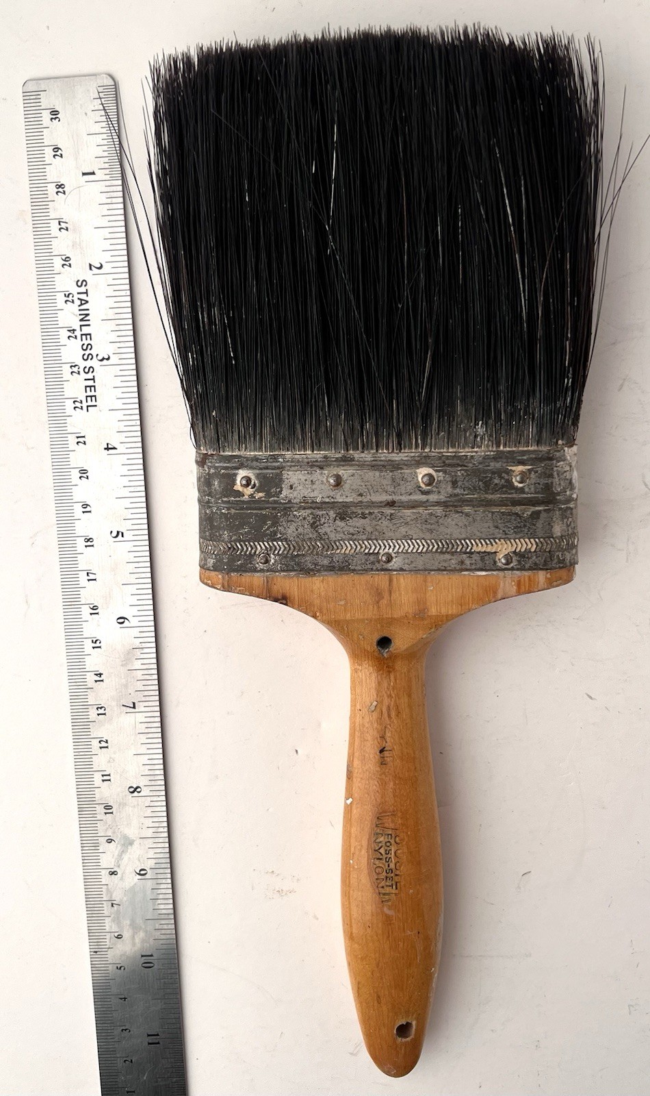 Vintage Paint Brush FOSS-SET Wooster Brush Co. 4″ wood handle 2-8 Decor
