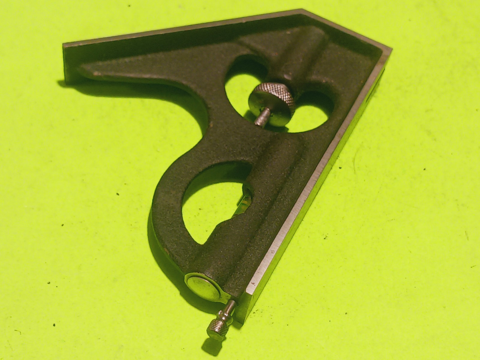 vintage Brown & Sharpe 12″ machinist combination square & center finder tool