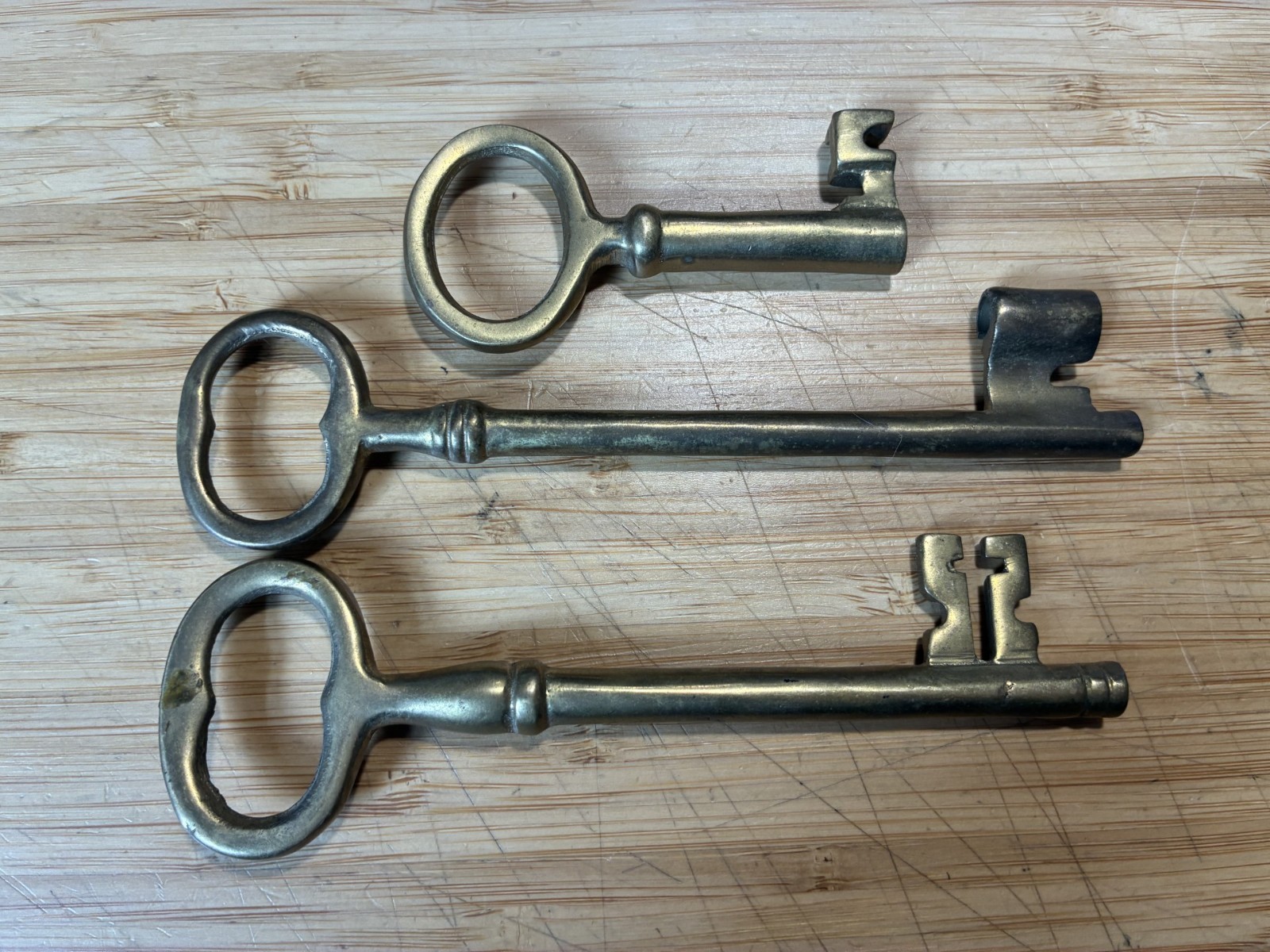 Lot of 3 Vintage Brass Jailor’s Keys