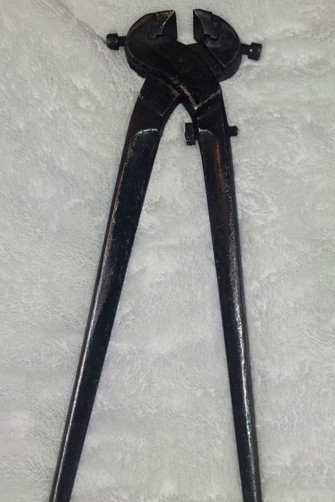 Vintage 11” M.W. Robinson. Co Blacksmith Pliers, Nippers, Cutters