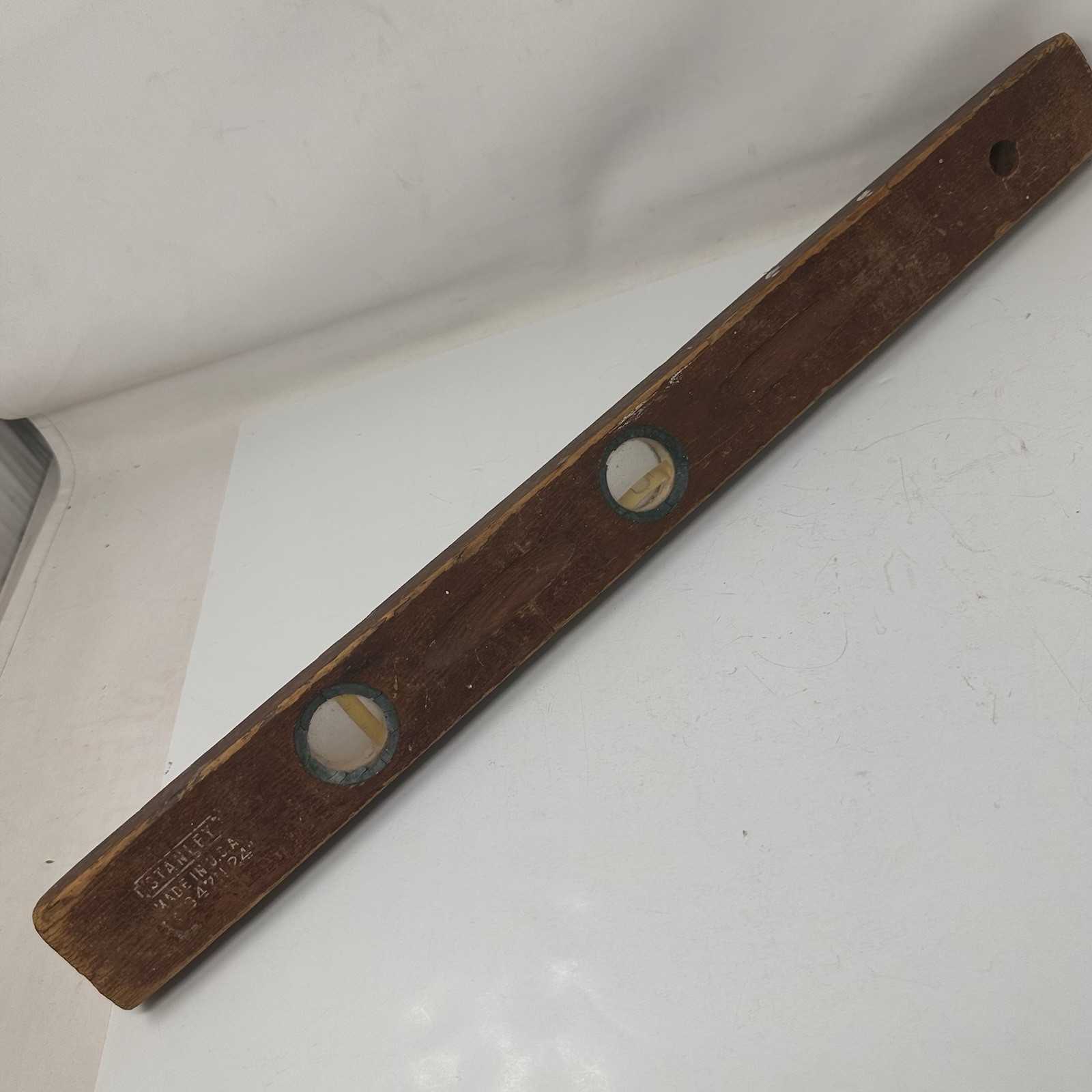 Stanley 24″ Wood Level #347 Vintage Tool w/ 2 Blue Seals