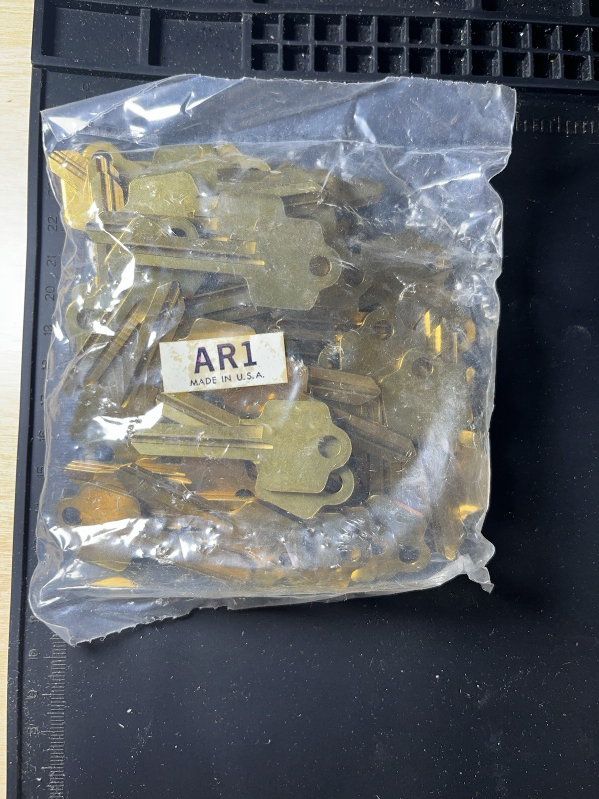 Key Blank Sealed Bag 50 AR1 Arrow