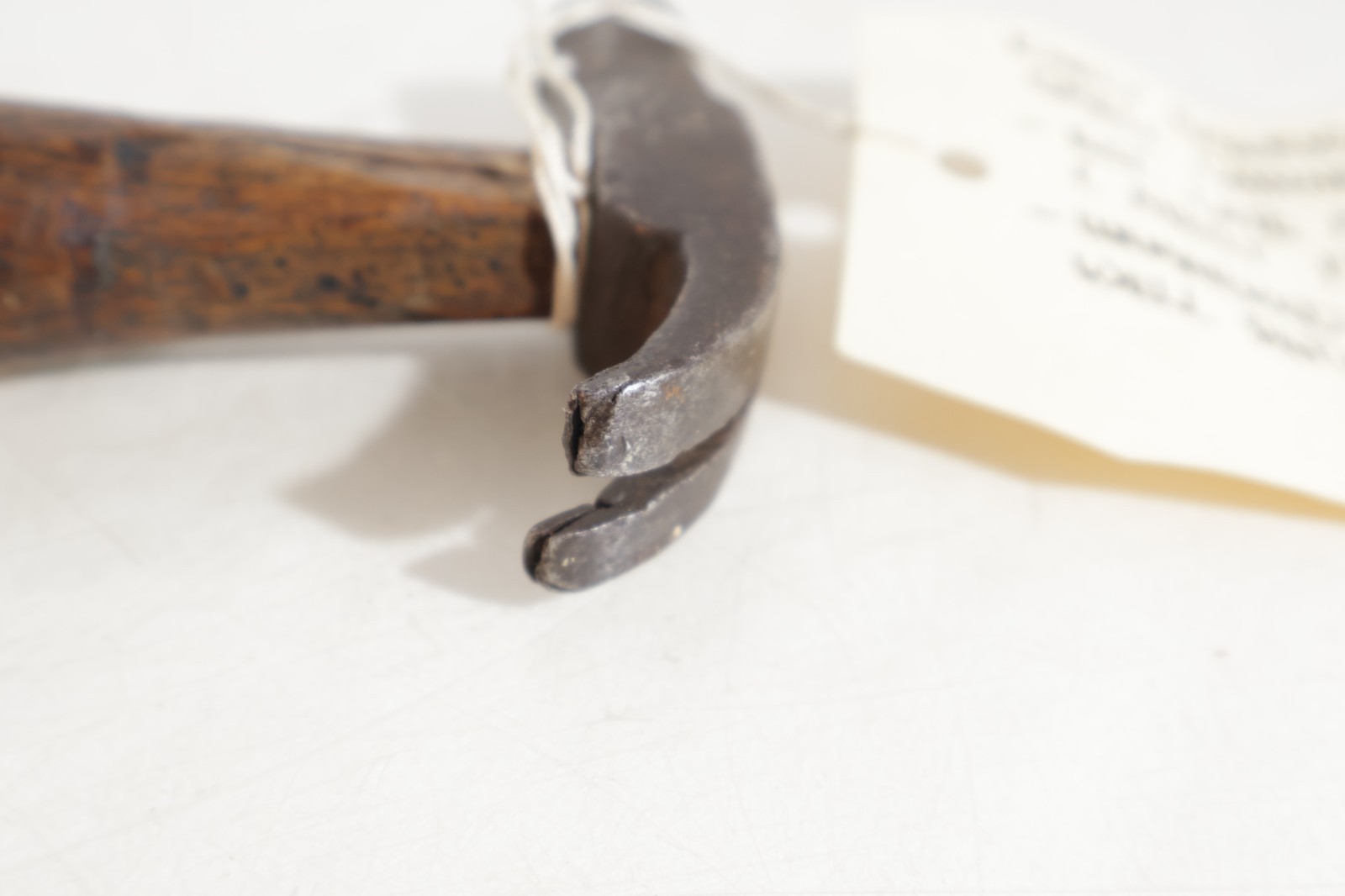 HAND FORGED SMALL CABINETS MAKERS CLAW HAMMER GOOD CONDITION MUST SEE lt 132 tg4