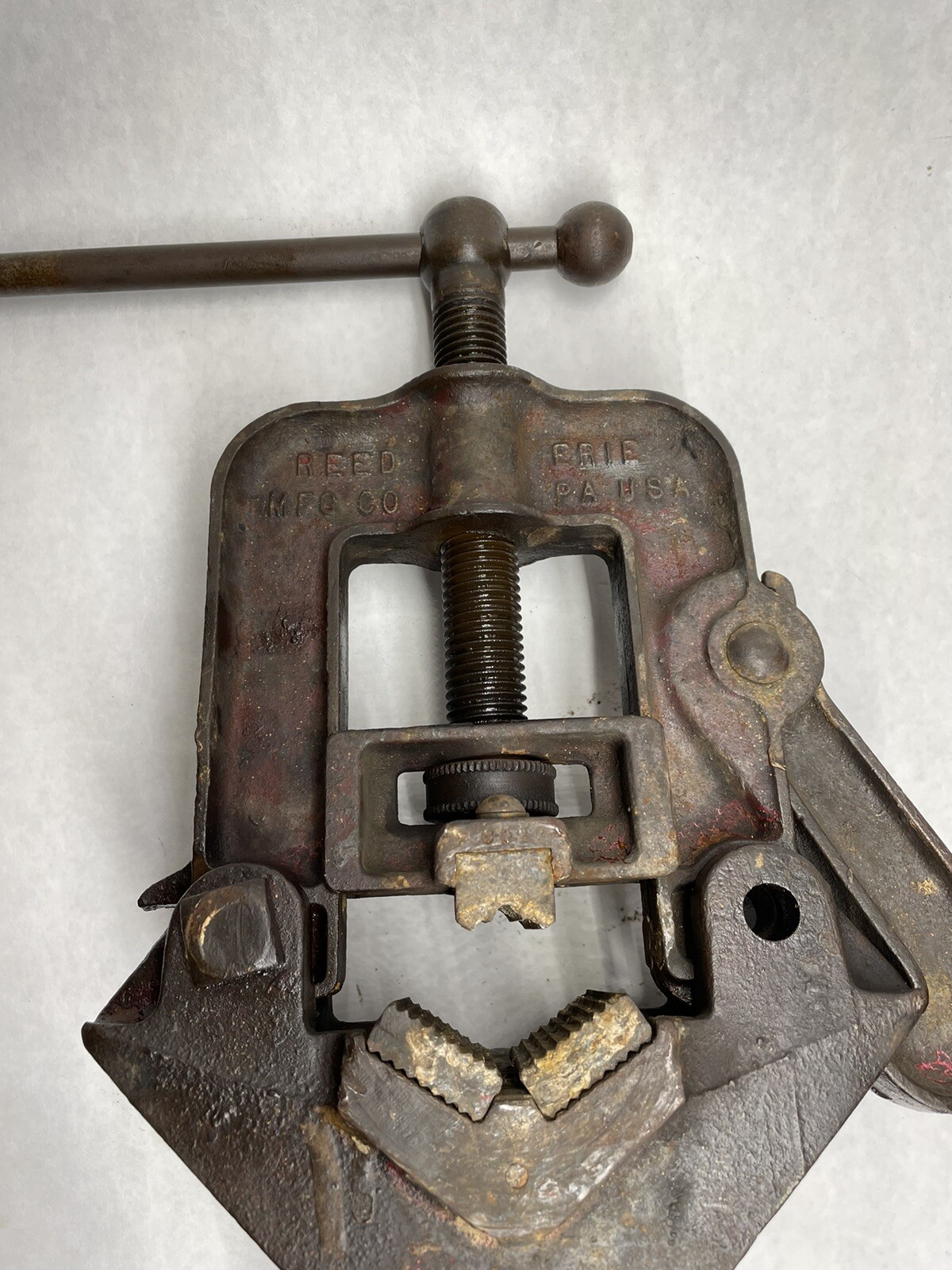 Vintage Reed No 11 Pipe Vise With Bench Clamp Good Working Condition