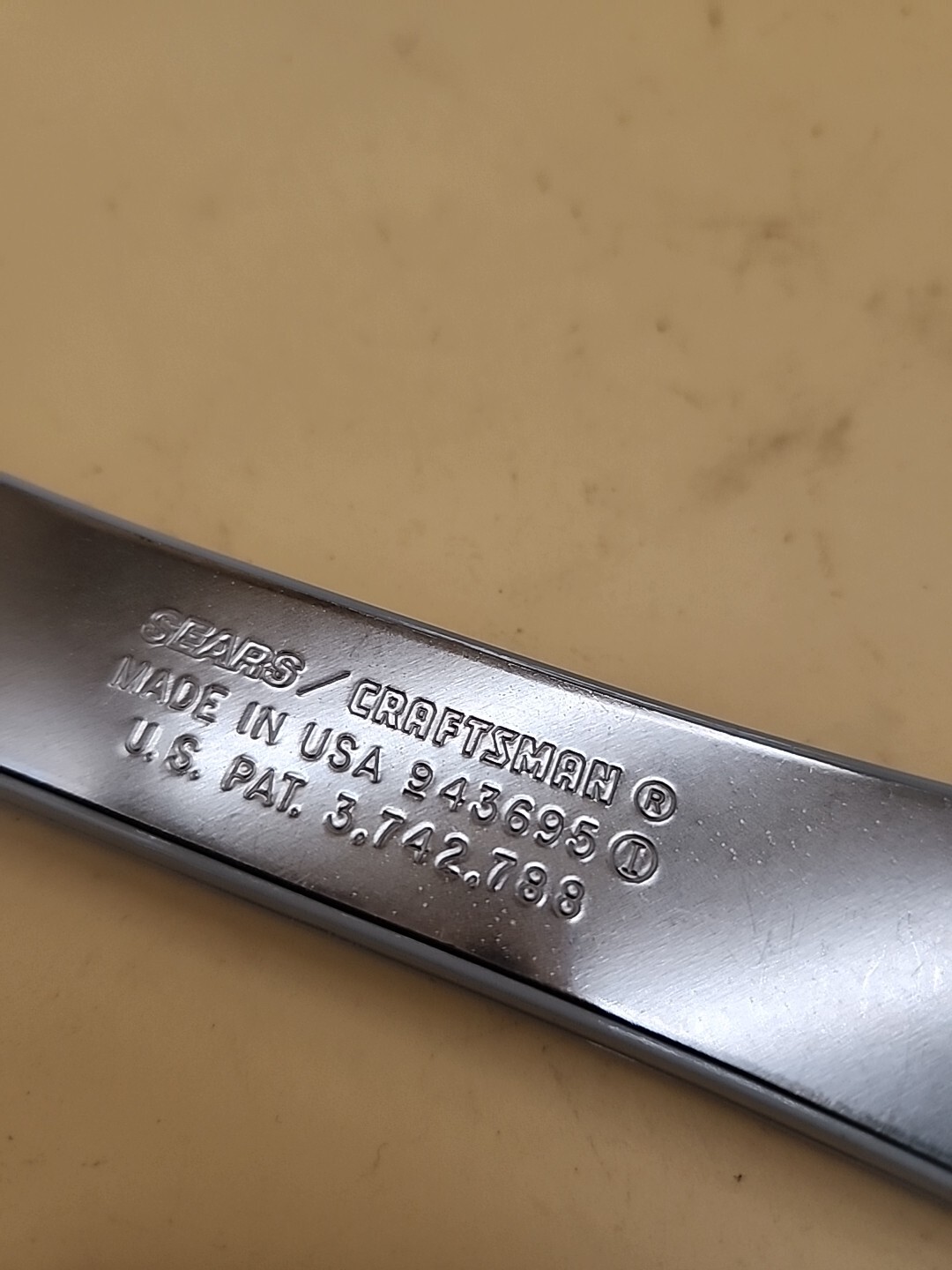 Craftsman Vintage NEW 17mm X 19mm 12 Pt Ratcheting Box Wrench 43695 USA