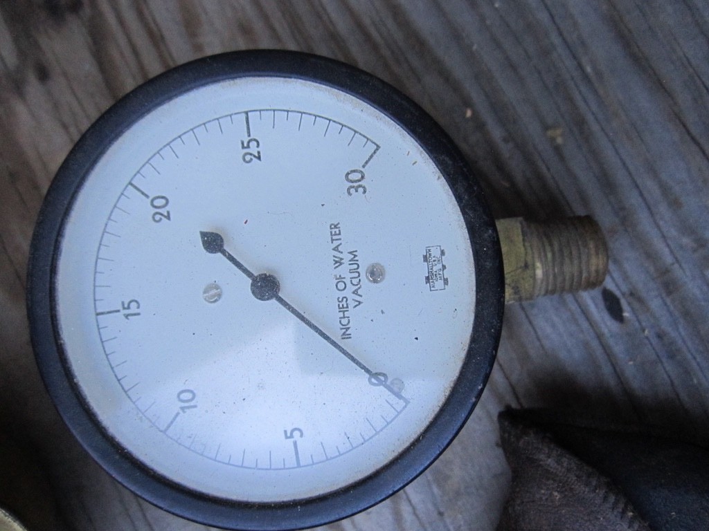 Vintage lot of Gauges: Air pressure, Vacuum , Steampunk …untested