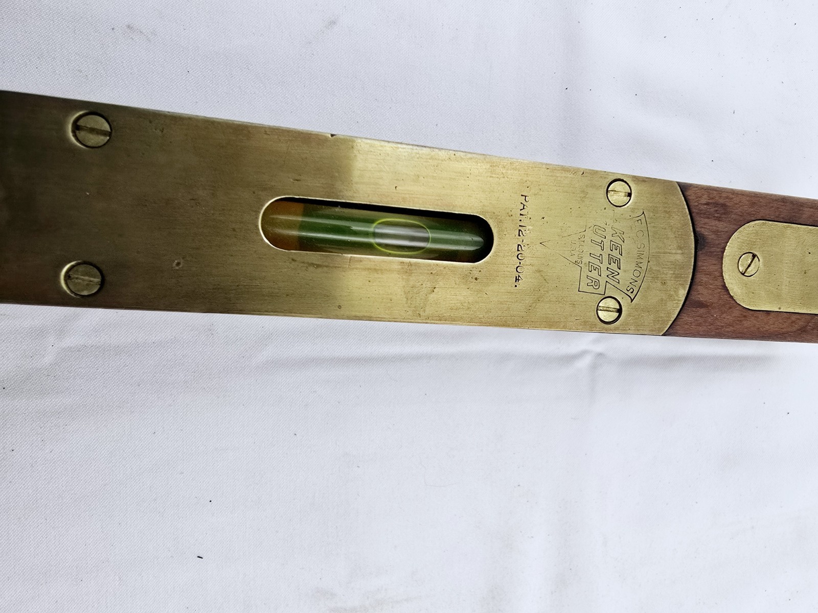 Antique E. C. Simmons Keen Kutter Wood & Brass Level 12×3″