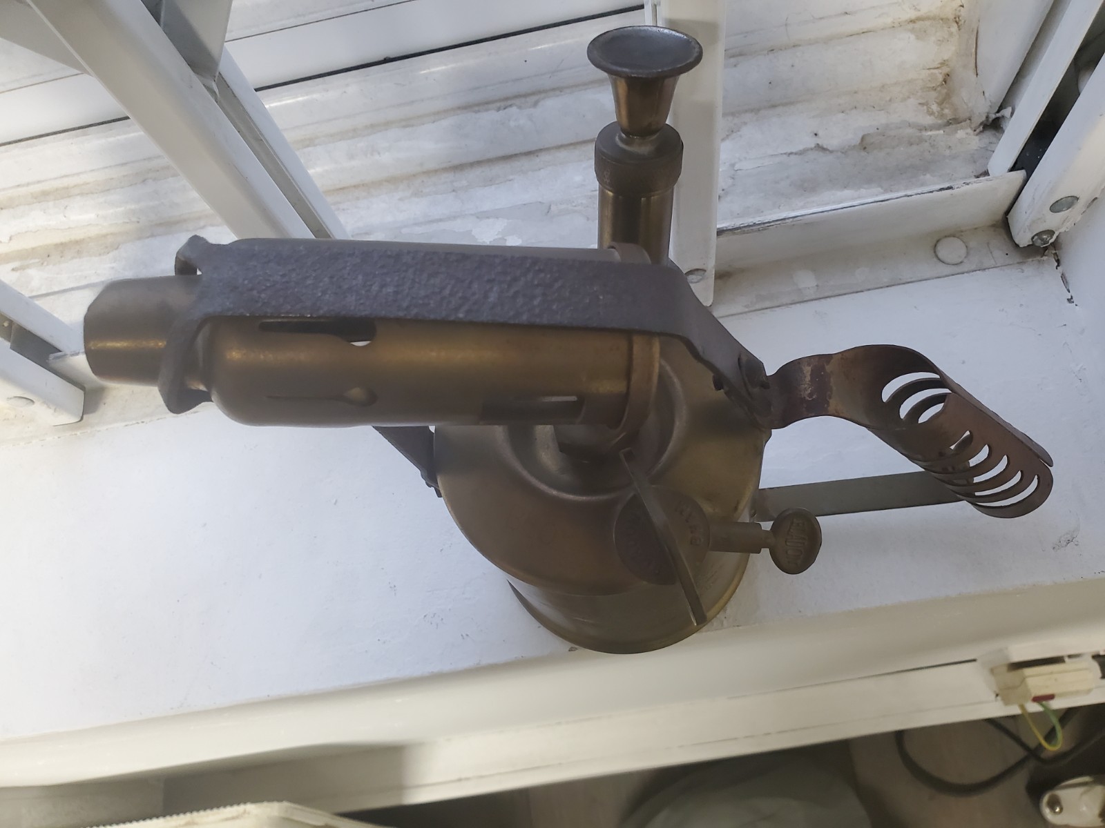VINTAGE BLADON PARAFIN BRASS BLOW TORCH LAMP