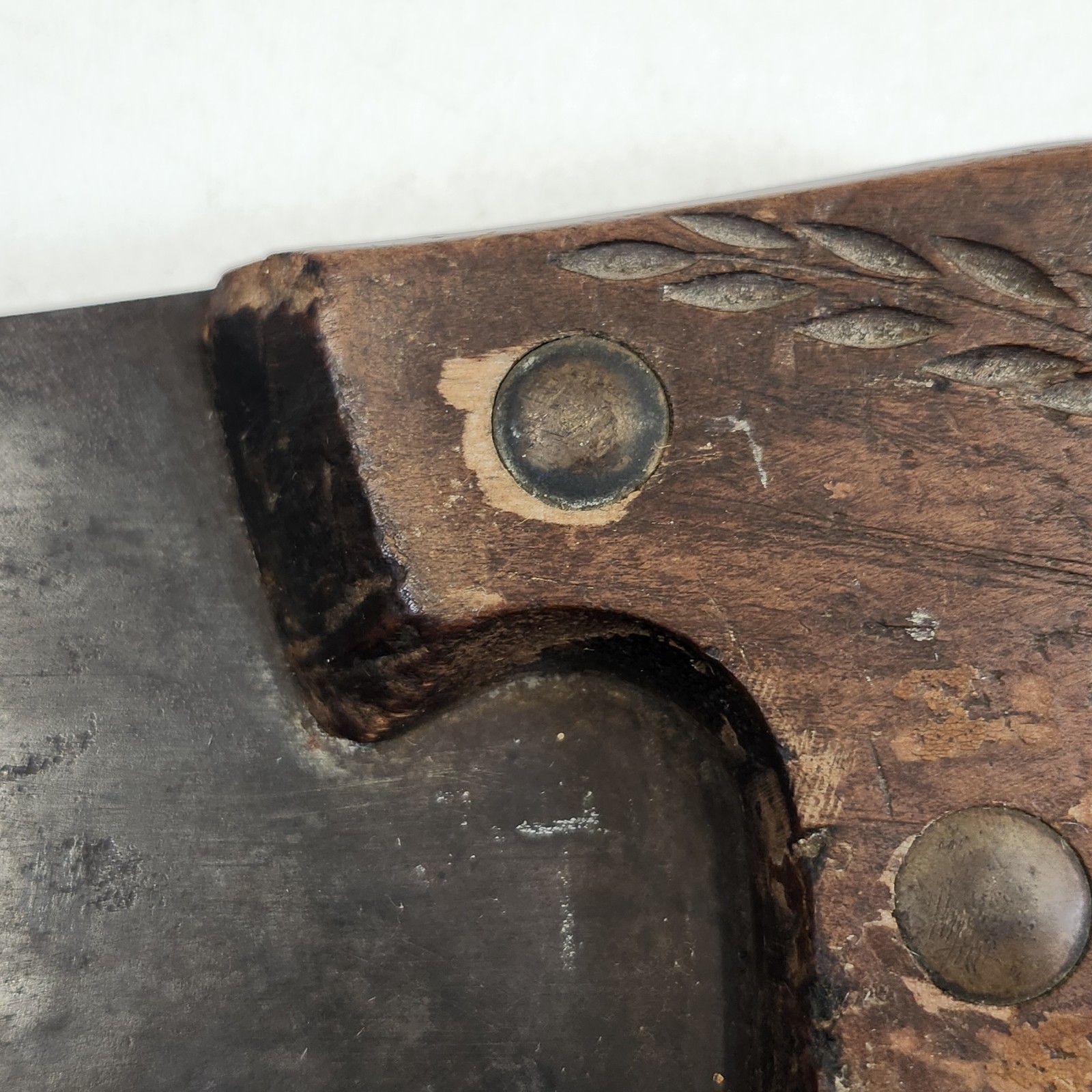 The Simonds Saw No 371 Crosscut 26″ Hand Tool Vintage Chicago Fitchburg Etched