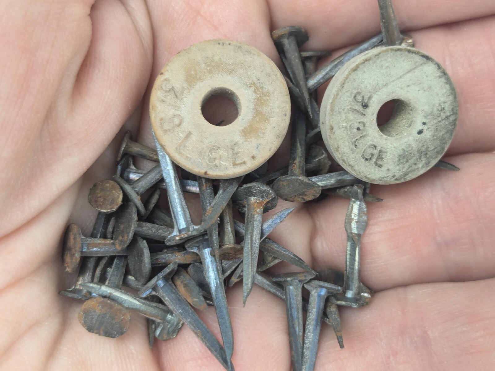 Holland Mfg Co Polished Steel Carpet Tacks Baltimore MD | MADE IN USA