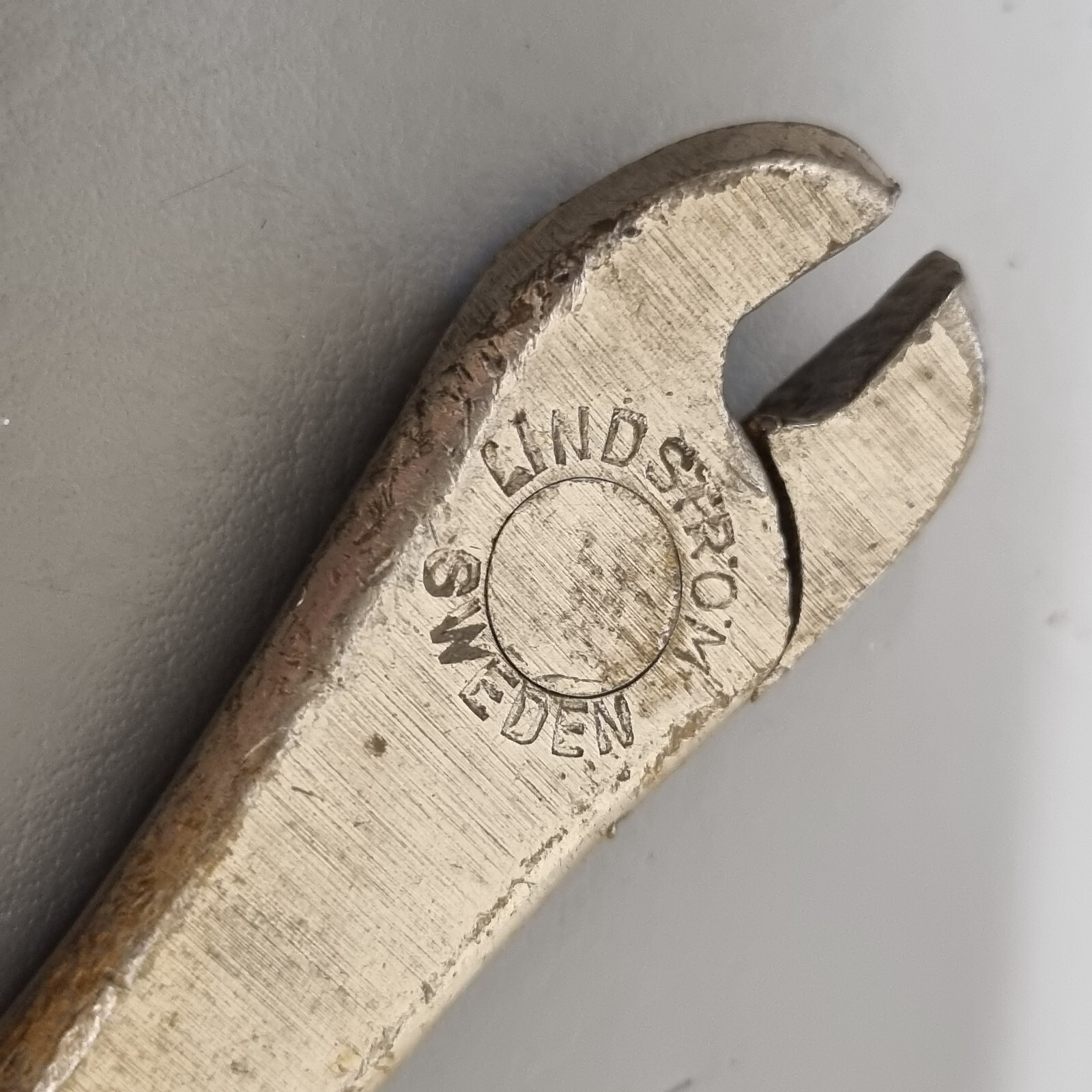 FE Lindström Lindstrom Sweden vintage pliers rare nut pliers