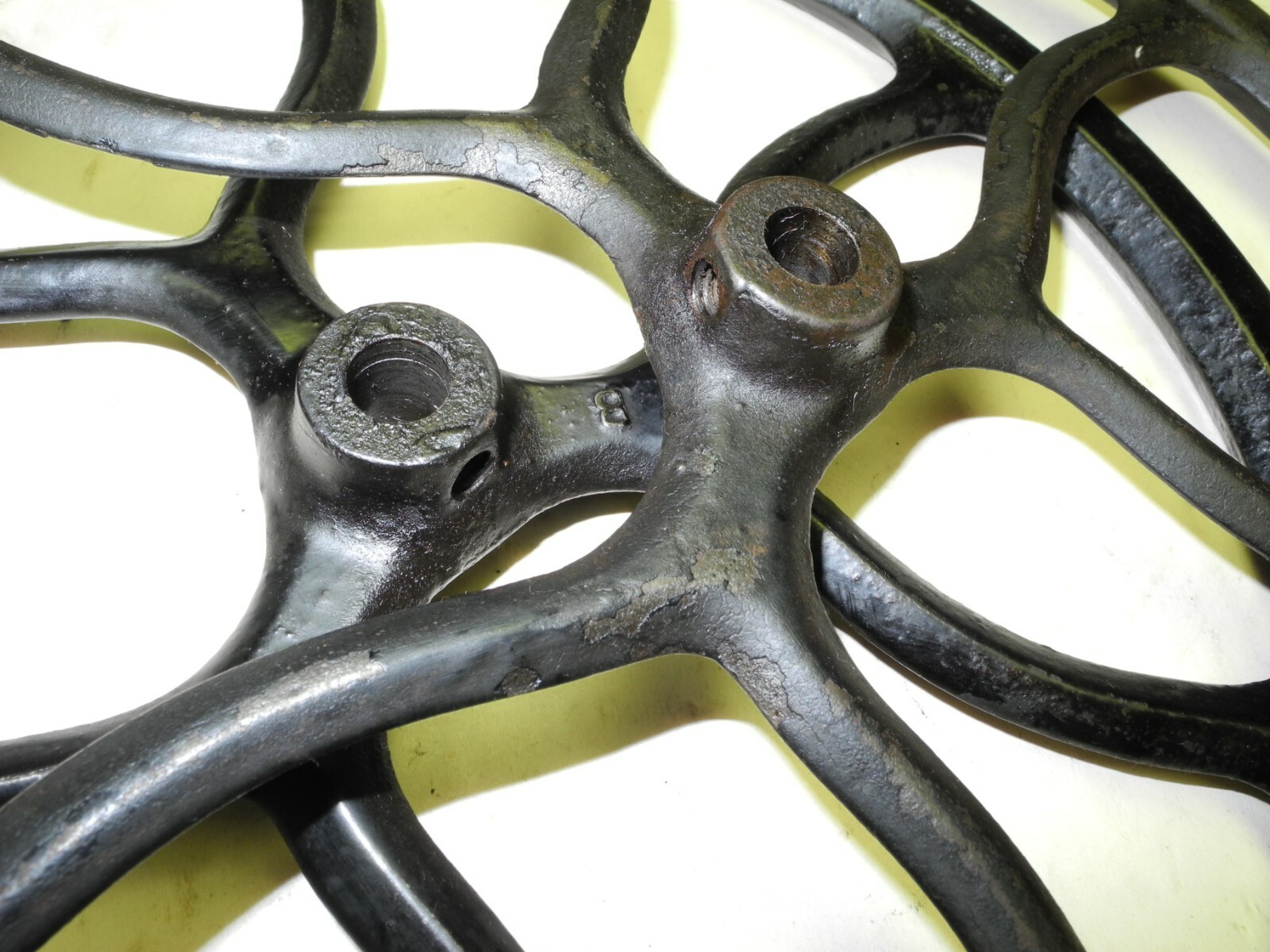 VINTAGE SET 2 STEAMPUNK CAST IRON PULLEY – BELT WHEELS, GOOD PAINT, NICE, CLEAN