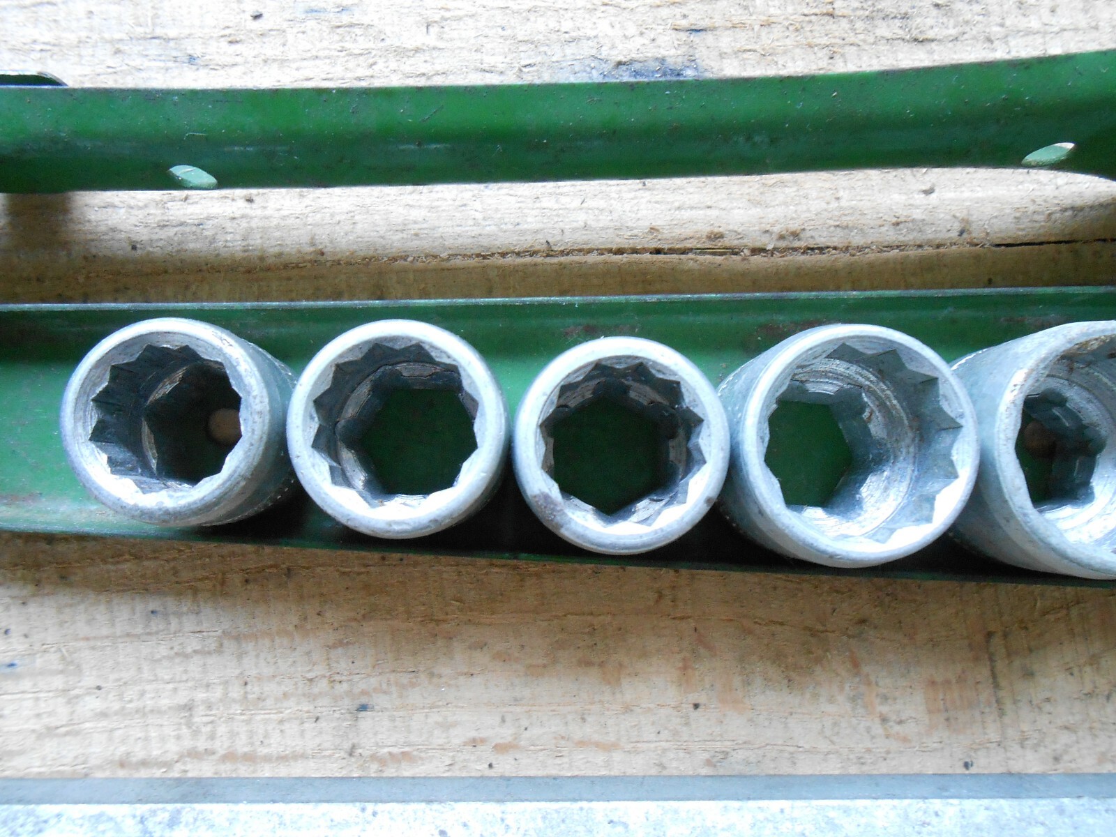 Vintage Partial INDESTRO 1351 Socket Set L Arm Case * 2 X 9/16″ & Japan Hex Bar