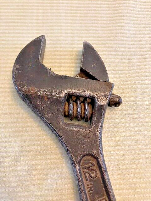 12″ Diamalloy Diamond Caulk Horseshoe Adjustable Wrench. Duluth,Mn