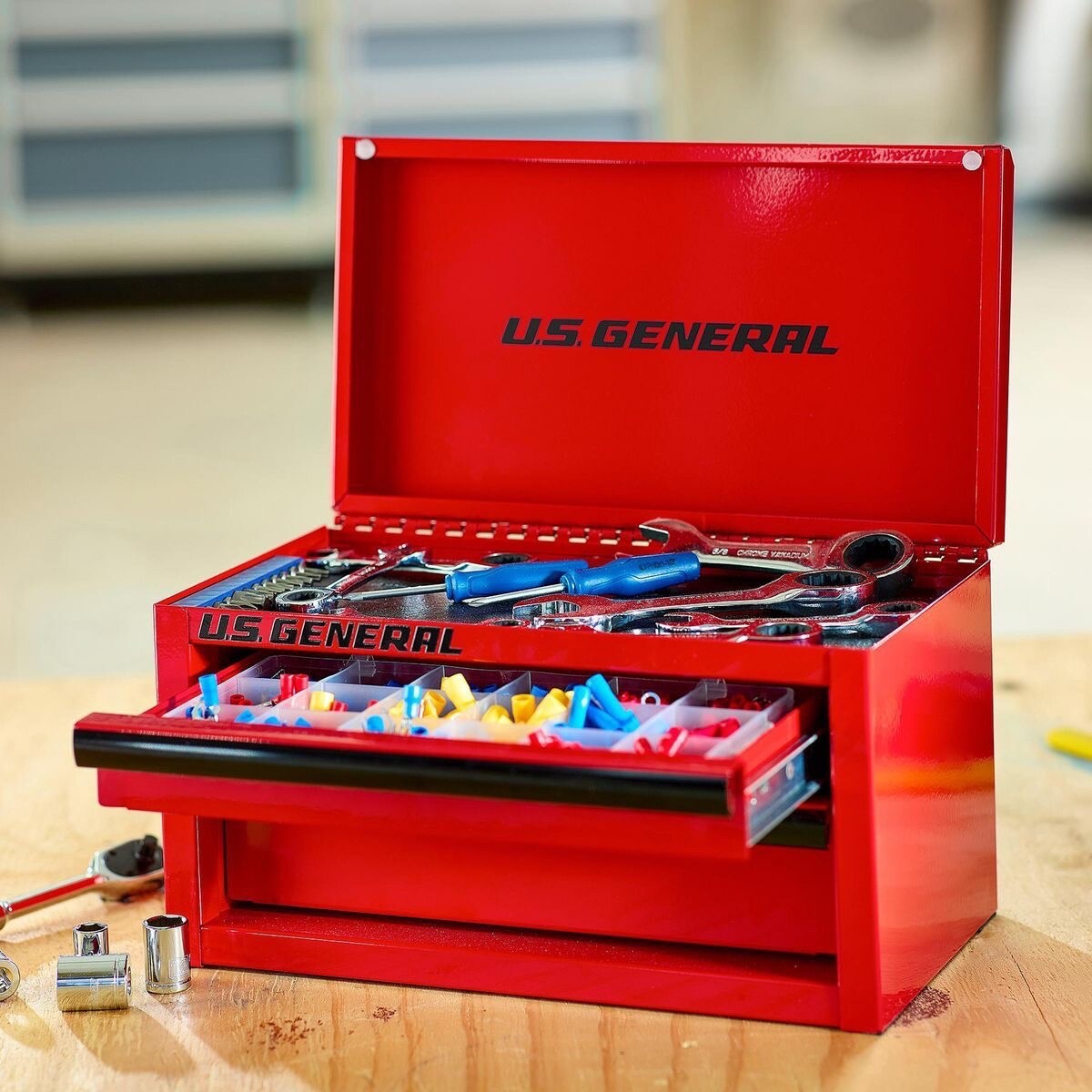 *NEW* U.S. GENERAL Mini Steel Toolbox, Red,*BRAND NEW IN THE BOX*