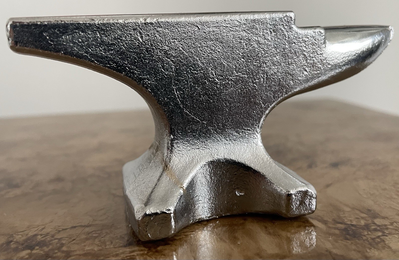 Larson Forge Anvil Paper Weight Metal Vintage Since 1895 Blacksmith Metalwork