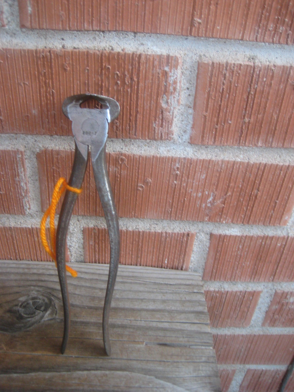 1956 Vintage 7 1/2″ Length ** KLEIN TOOLS ** End Nipper Cutting Pliers 232-7 USA