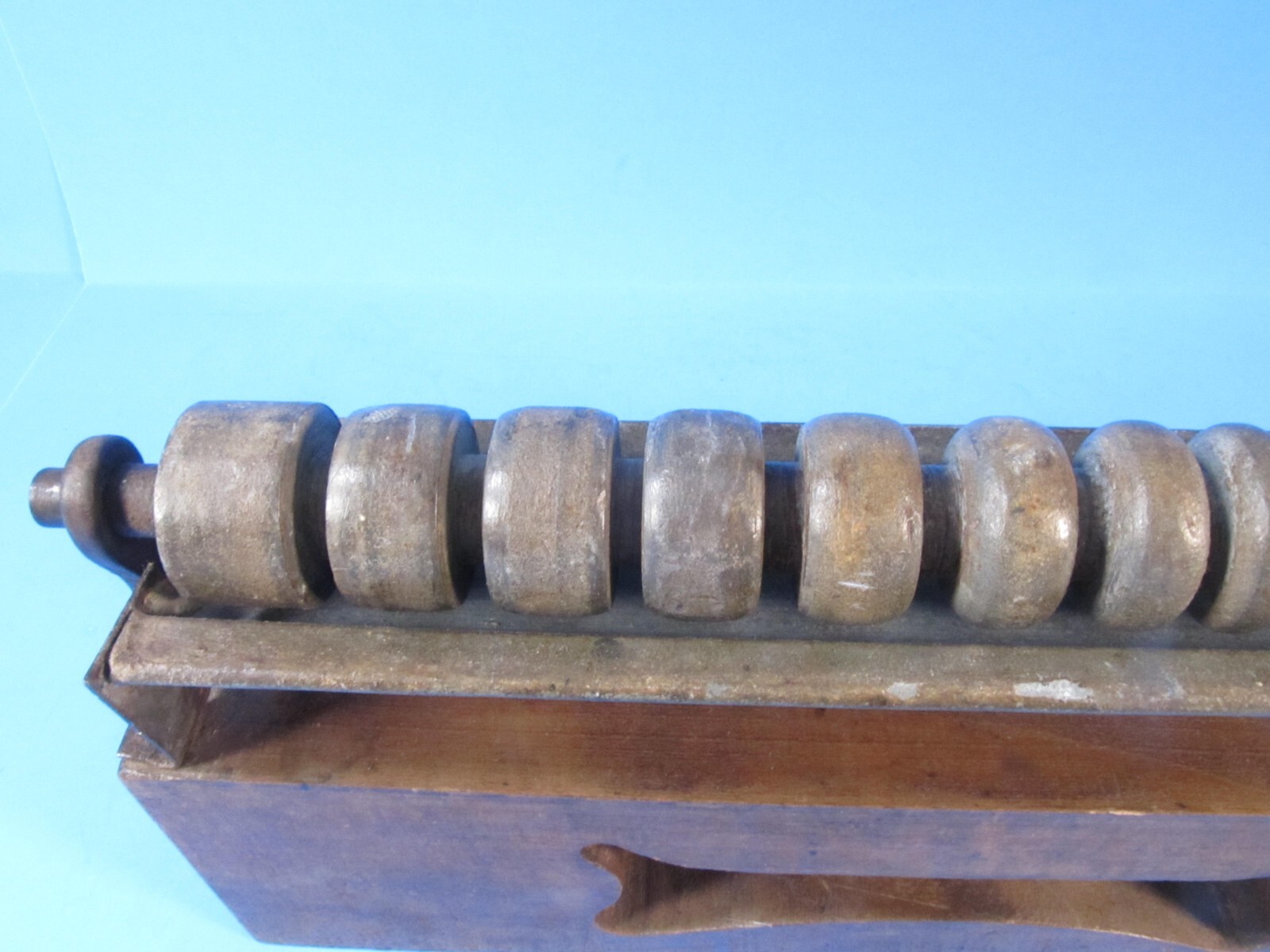 as-is uncommon hand cranked wet grinder for sharpening wood carving gouges tools