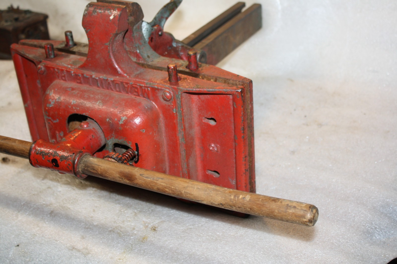Vintage Rare Pat. Sept. 29, 1908 G.M. Yost Pattern Maker Turtle Back Bench Vise