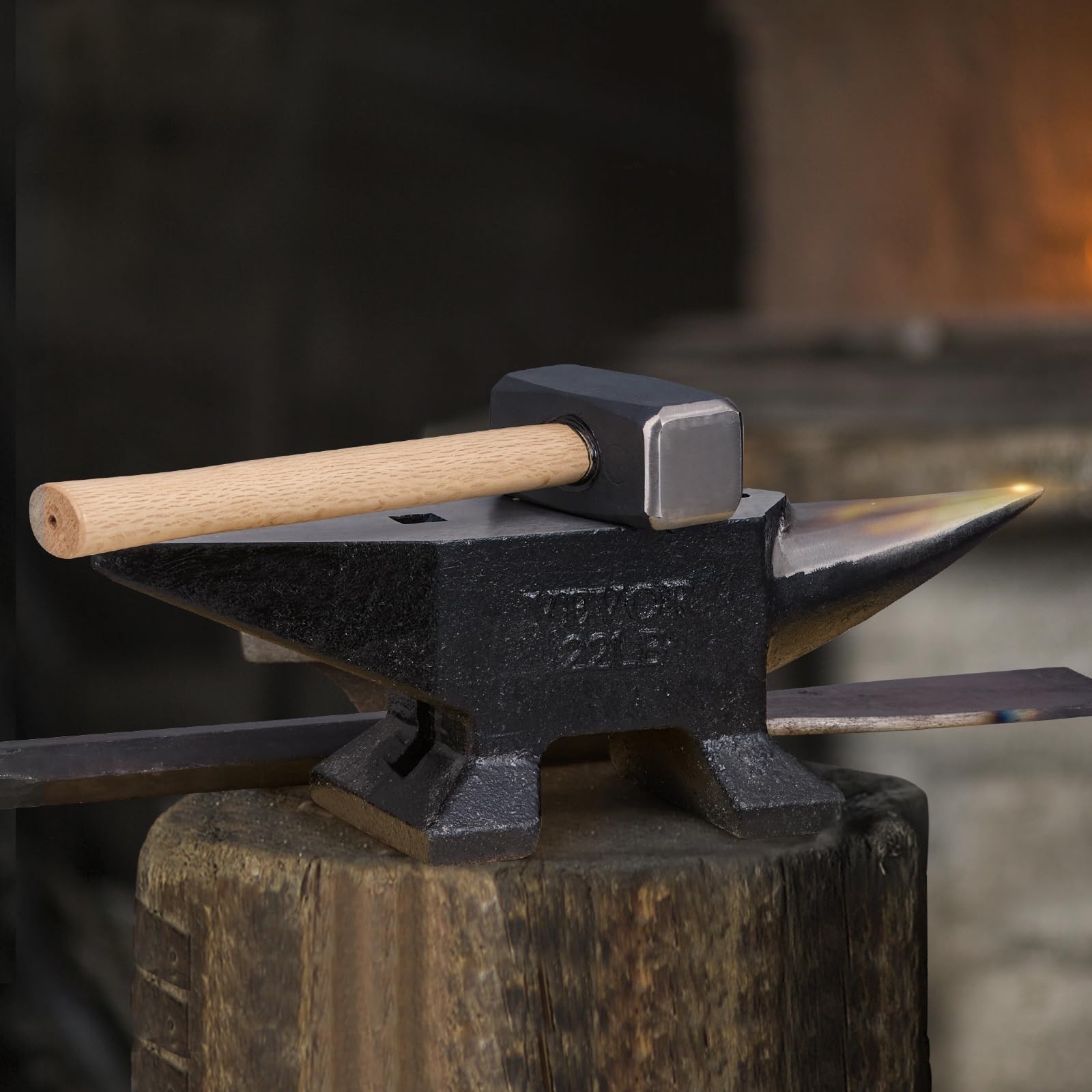 22Lbs Cast Steel Single Horn Anvil – Durable Blacksmith Tool, Round & Square Hol