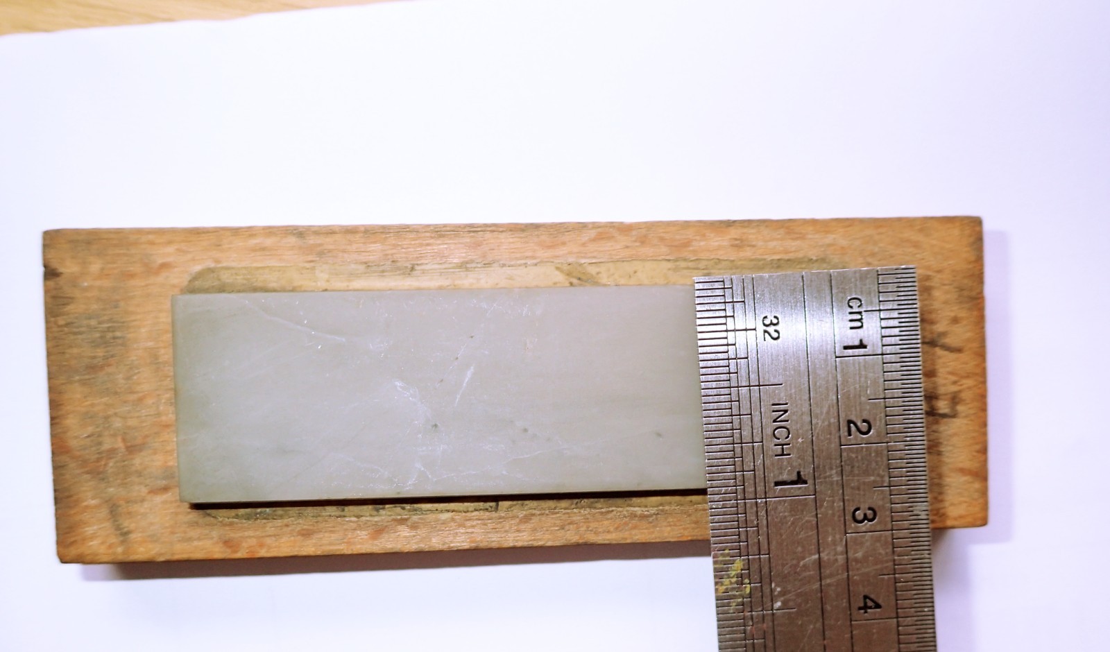 Vintage Genuine Arkansas hard Sharpening Stone Oil Stone in wood Case