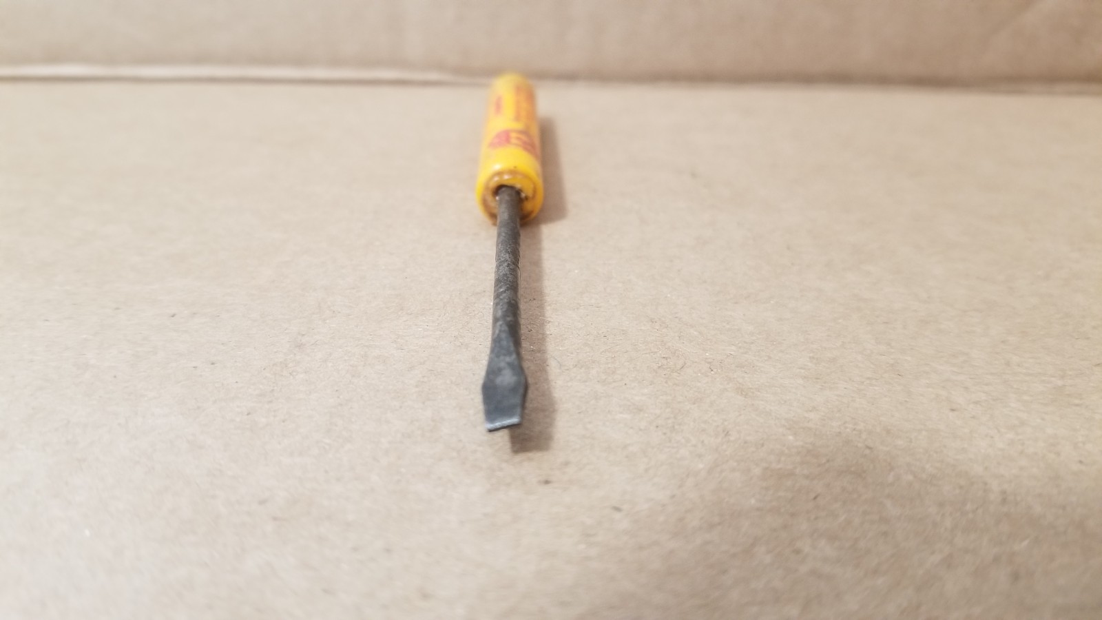 VTG Advertising Sanfax Corp Flat/Slotted screwdriver-Missing pocket Clip Piece
