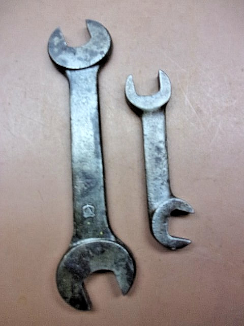 Vintage Vlchek Open End Wrench 5/8″ x 3/4″ plus Bonus 5/8″ x 5/8″ Obstacle Clean