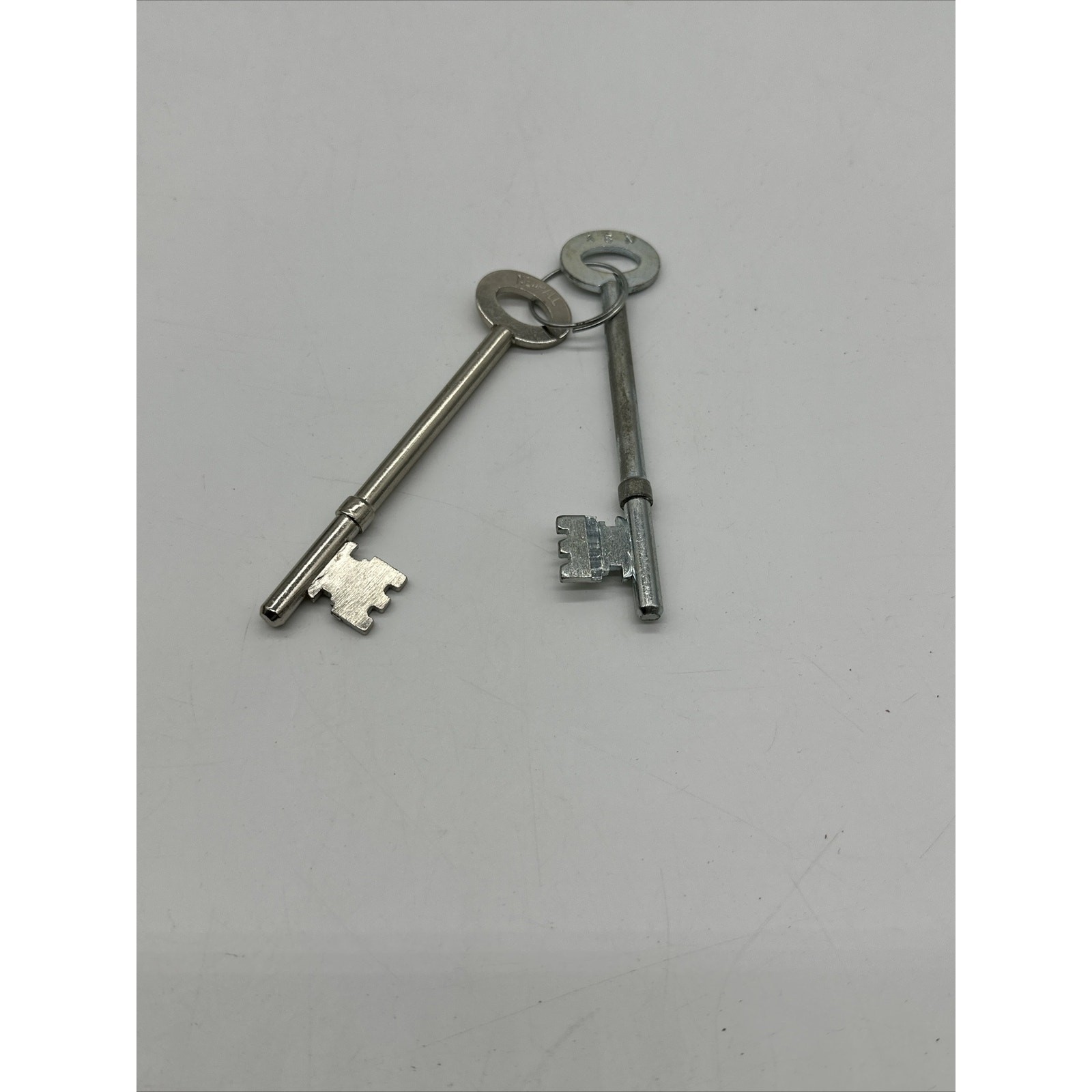 Lot Of 2 Vintage Newhall Skeleton Keys A8N Keyway.