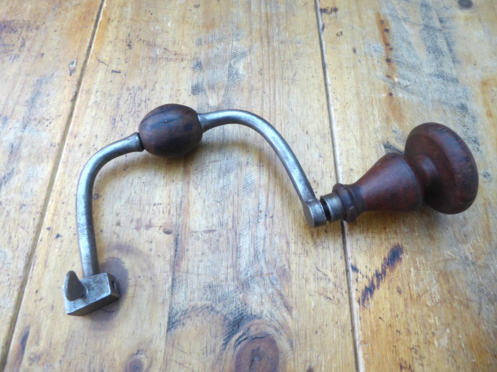 Antique Carpenters Brace and Bit Hand Drill Square Shank