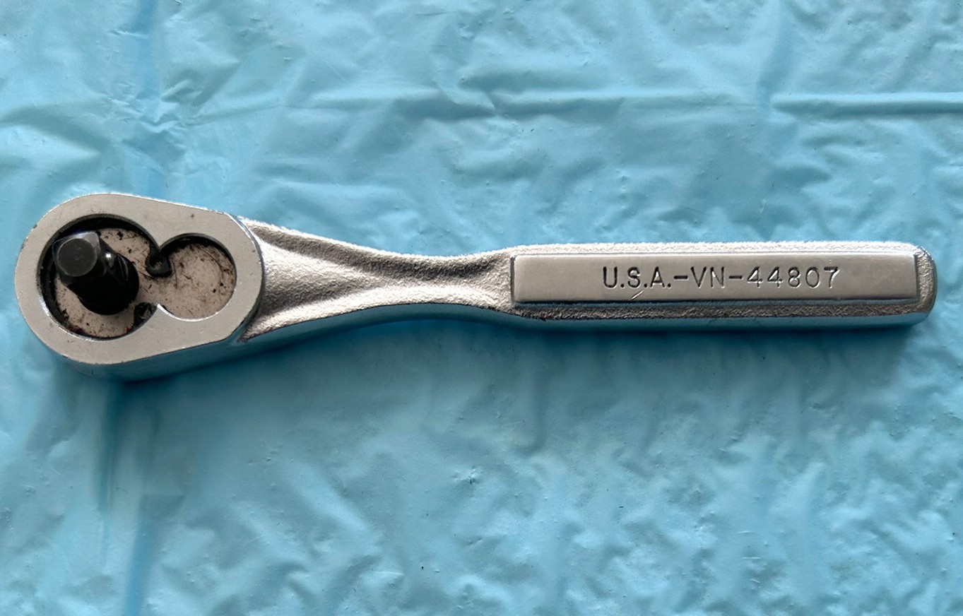 Craftsman Tools USA 1/4″ Quick Release Drive Ratchet VN-44807 5-14″ Long