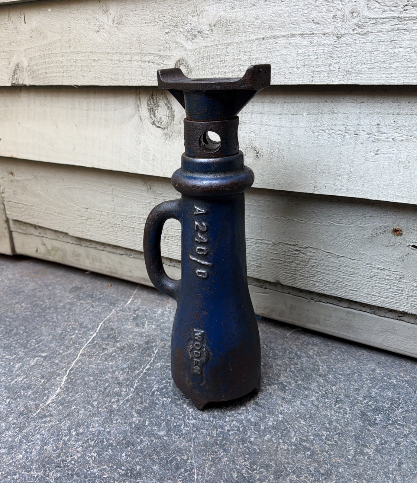 Vintage Woden Bottle Jack – Collectable – Rare Long Lift – Garage – Display