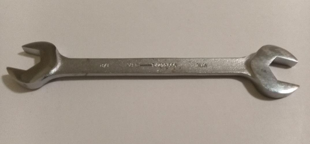 International Harvester Open End SAE Wrench 1/2″ One End 9/16″ Other End