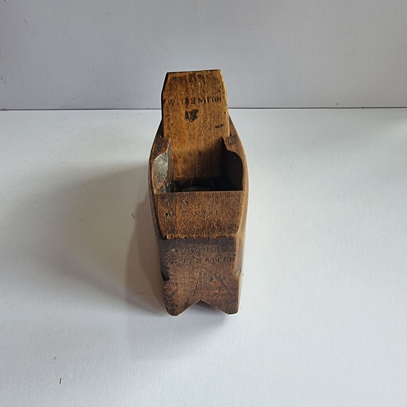 Vintage Wooden Plane W.T Smith Carpentry Tool Woodworking Planer Coffin Shape