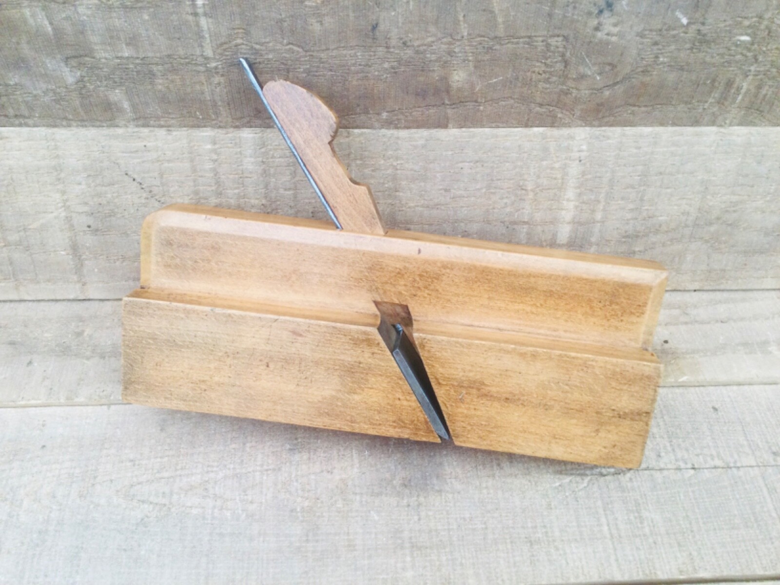 Antique Martin & Shaw Carpentry Beechwood No.16 Hollow Moulding Plane