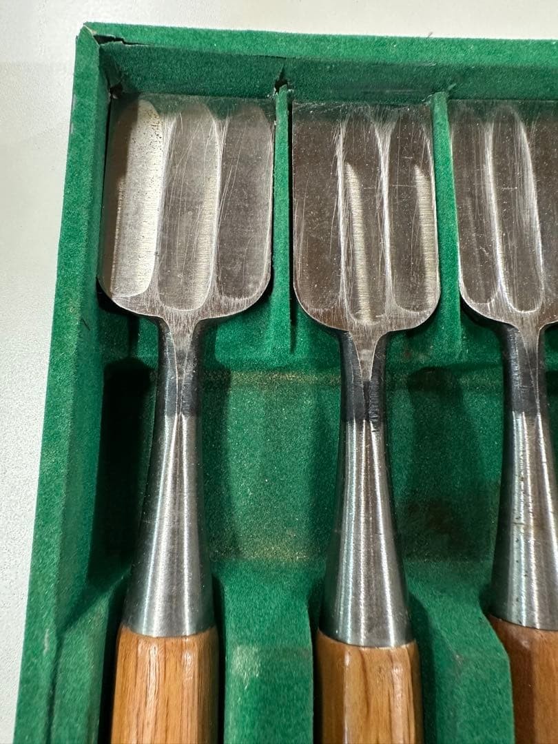 Japanese Oire Nomi Chisels Set of 10 Minamoto Morie Mitsu-Ura Triple Hollow Box